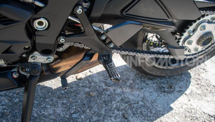 Prova MV Agusta Dragster 800 RR 2019: arte in movimento - Foto 33 di 47