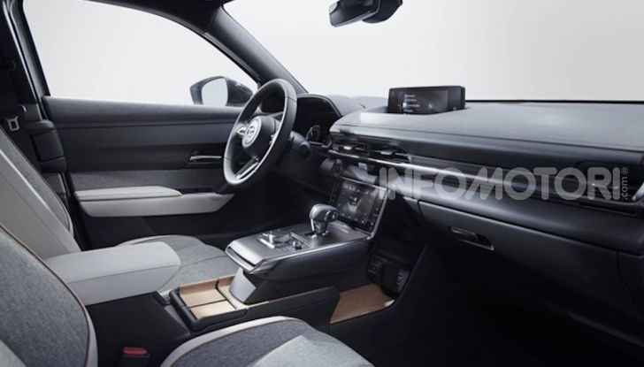 Mazda MX-30: l’auto elettrica con materiali ecologici - Foto 3 di 8