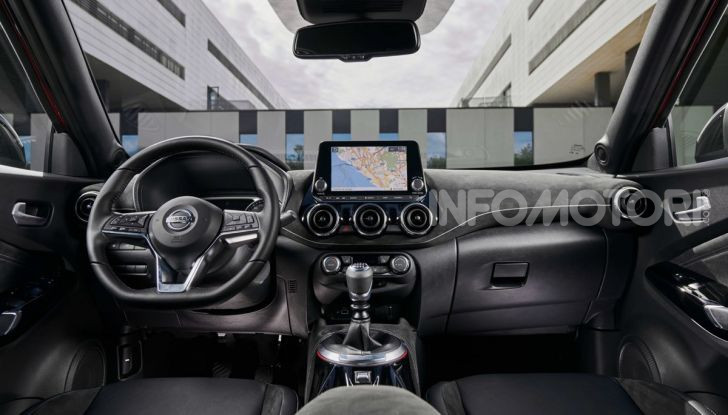 Prova su strada Nissan Juke 2020: tecnologia e sicurezza - Foto 17 di 26