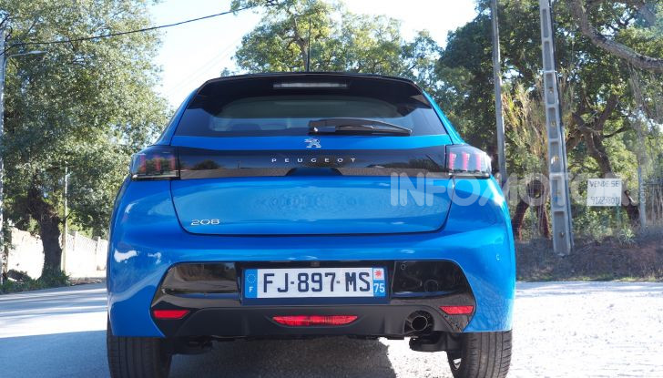 Nuova Peugeot 208: motori, prezzi e impressioni di guida - Foto 3 di 12