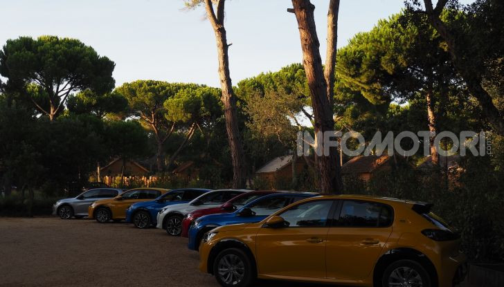 Nuova Peugeot 208: motori, prezzi e impressioni di guida - Foto 5 di 12