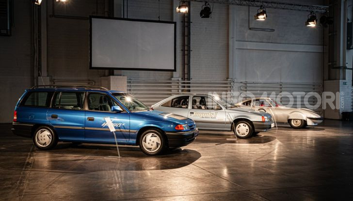 [VIDEO] Un viaggio al centro dell’elettrico con Opel! - Foto 2 di 27