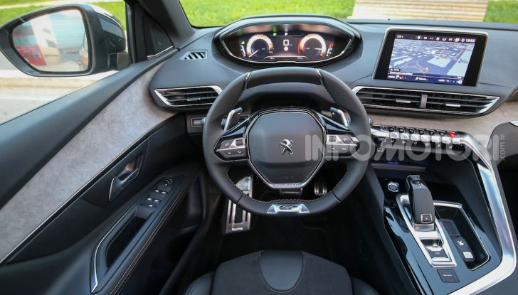 Peugeot 3008 Anniversary: il SUV top di gamma è in serie limitata - Foto 1 di 7