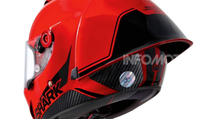 Shark: tutte le novità 2020 presenti ad EICMA 2019 - Foto 26 di 26