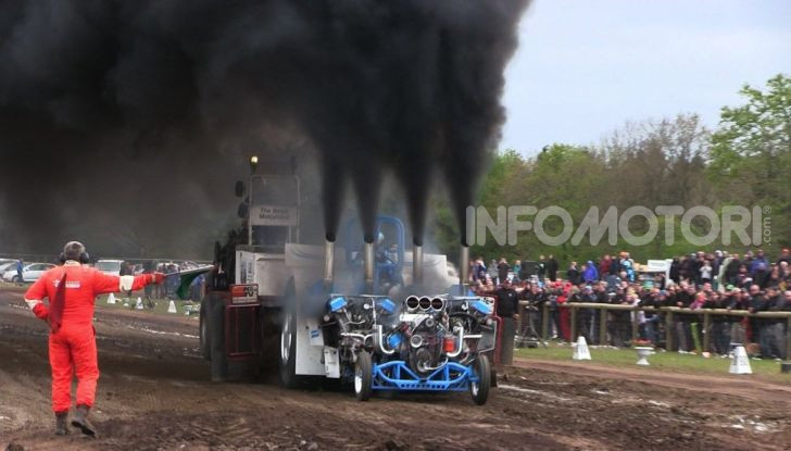 Storia del Tractor Pulling: gare tra trattori truccati - Foto 19 di 22