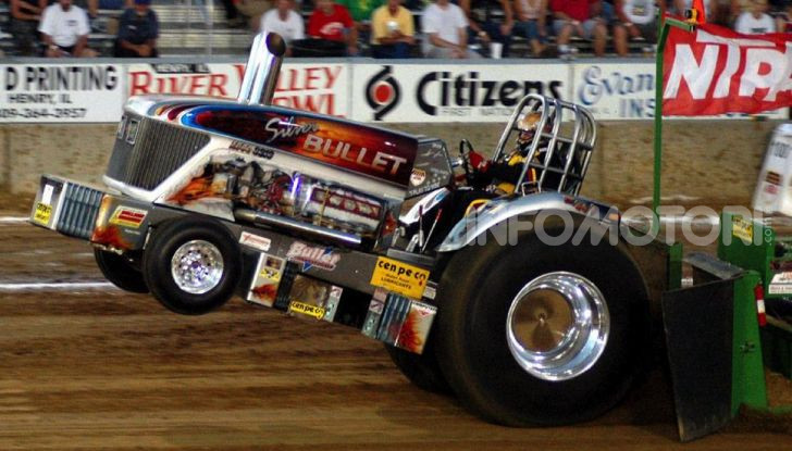 Storia del Tractor Pulling: gare tra trattori truccati - Foto 11 di 22