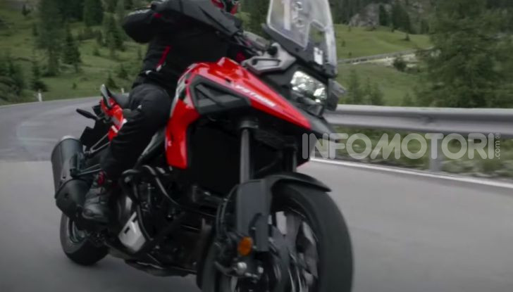 Nuovo Suzuki V-Strom 2020: Nato sotto il segno del DR! - Foto 5 di 8