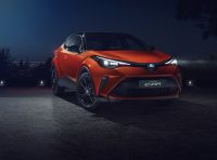 Nuova Toyota C-HR 2020: motore ibrido da 184CV e nuova tecnologia
