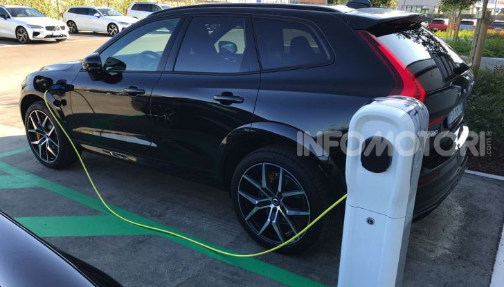Provata la gamma Volvo ibrida: mild hybrid e plug-in aspettando la XC40 elettrica - Foto 6 di 71