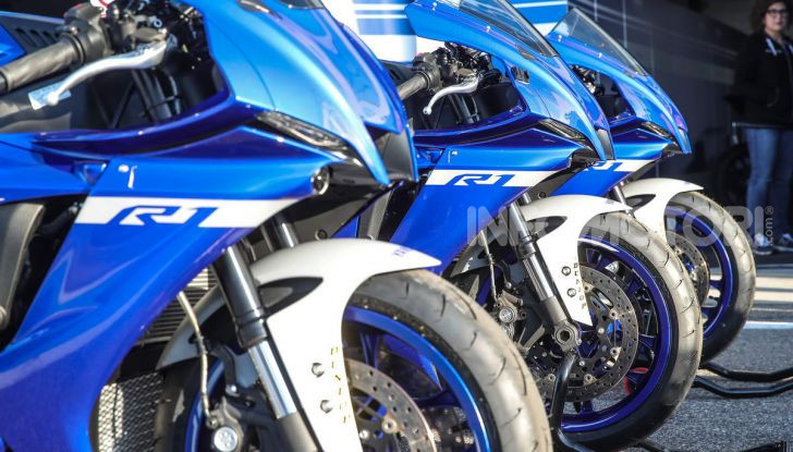 [VIDEO] Prova Yamaha R1 ed R1M 2020, tante piccole novità per una moto quasi perfetta - Foto 2 di 38