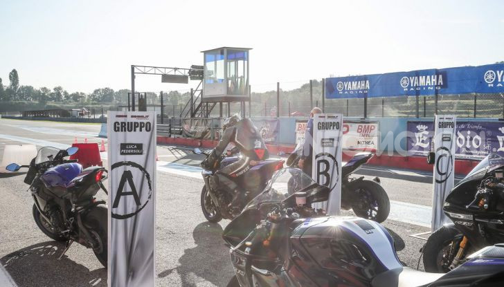 [VIDEO] Prova Yamaha R1 ed R1M 2020, tante piccole novità per una moto quasi perfetta - Foto 12 di 38