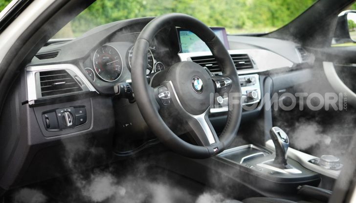 Igienizzazione degli interni auto tramite vapore