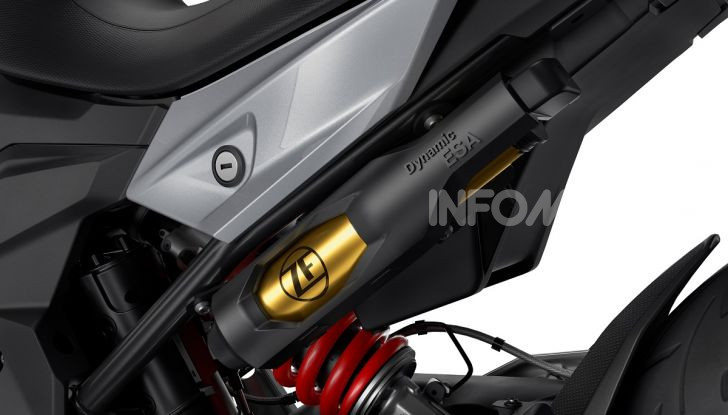 BMW F 900R 2020: la naked della Casa dell’elica dinamica e adatta a tutti - Foto 34 di 39