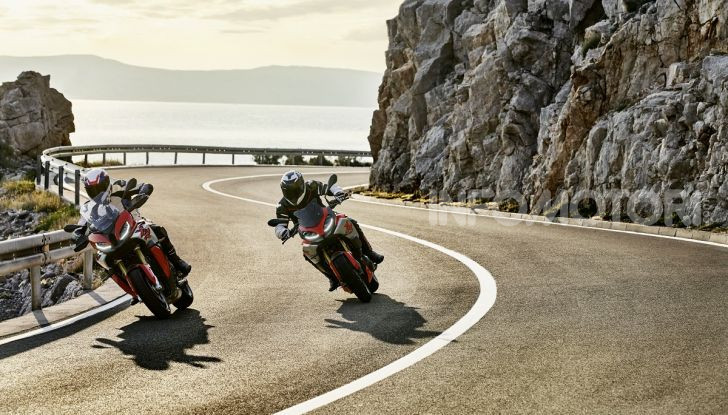 BMW S 1000 XR 2020: ad Eicma la nuova versione della crossover della Casa dell’elica - Foto 18 di 51