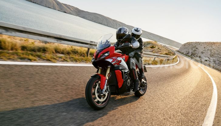 BMW S 1000 XR 2020: ad Eicma la nuova versione della crossover della Casa dell’elica - Foto 22 di 51