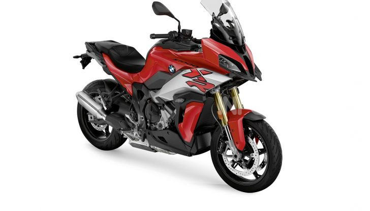 BMW S 1000 XR 2020: ad Eicma la nuova versione della crossover della Casa dell’elica - Foto 31 di 51
