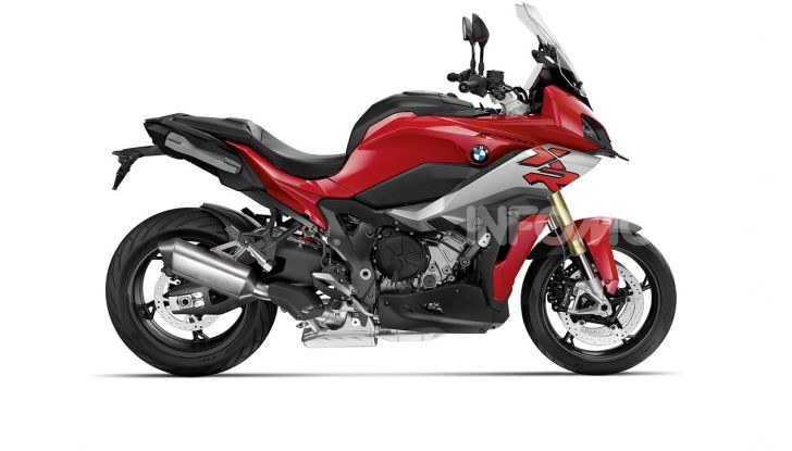 BMW S 1000 XR 2020: ad Eicma la nuova versione della crossover della Casa dell’elica - Foto 34 di 51