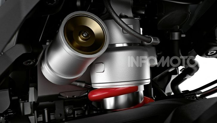 BMW S 1000 XR 2020: ad Eicma la nuova versione della crossover della Casa dell’elica - Foto 43 di 51