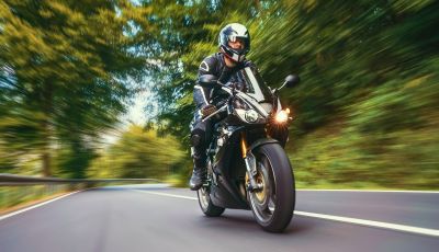 Guida sicura in moto: i consigli da seguire e gli errori da evitare