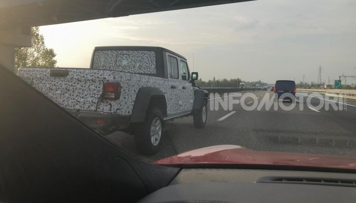 Jeep Gladiator arriva in Europa nel 2020 - Foto 5 di 8