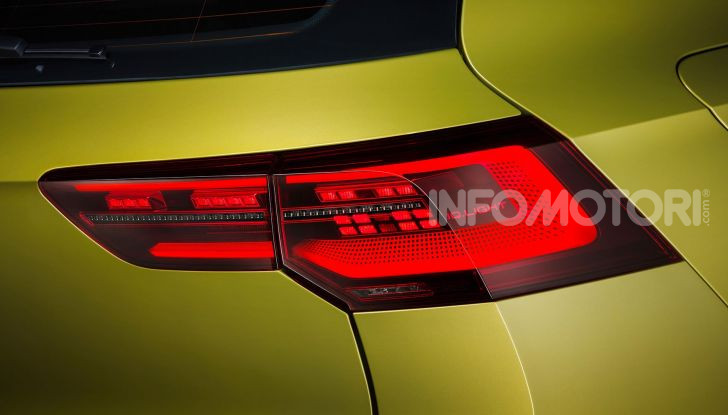 Volkswagen Golf 8 R: il mostro da 330 CV arriva a fine 2020 - Foto 10 di 15