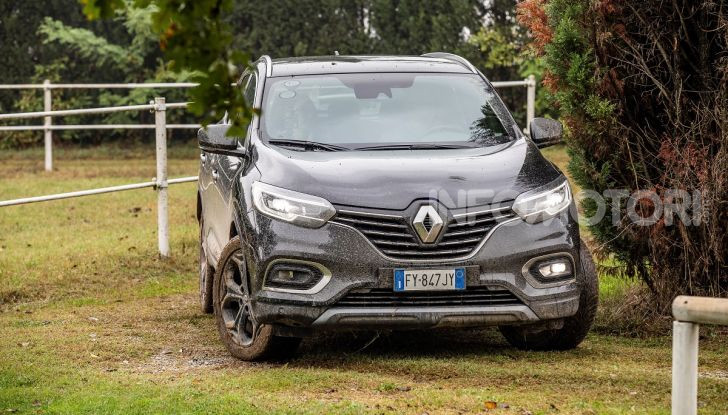 Renault Kadjar 4x4 Black Edition, vista frontale