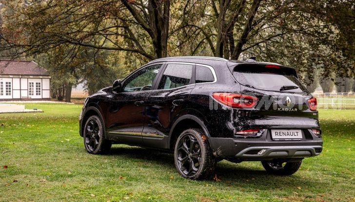 Renault Kadjar 4x4 Black Edition, vista posteriore