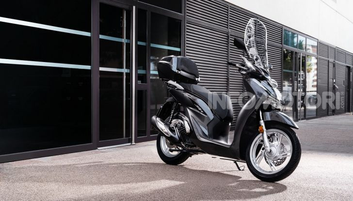 Honda Sh125 150i Lo Scooter Best Seller Di Vendite In Europa Si Rifa Il Look Infomotori
