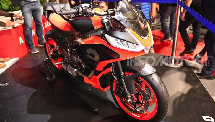 [VIDEO] EICMA 2019, tutte le novità di Piaggio, Vespa, Aprilia e Moto Guzzi - Foto 13 di 57