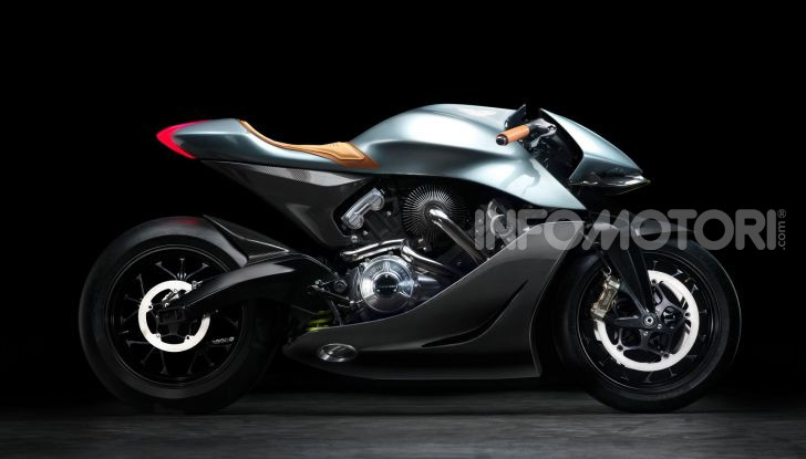 Aston Martin presenta la prima moto della propria storia - Foto 1 di 10