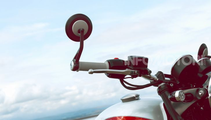 Triumph Bonneville 2020: in arrivo le T120 e T100 Bud Ekins Special Edition - Foto 18 di 27