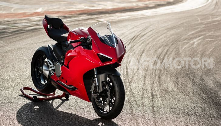 Ducati Panigale V2: il bicilindrico torna più in forma che mai! - Foto 9 di 31