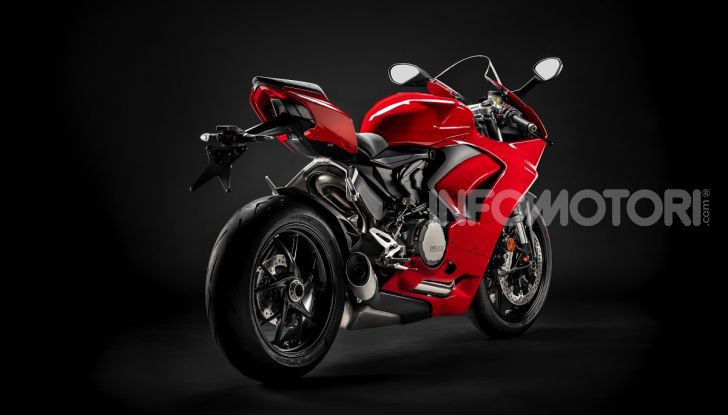 Ducati Panigale V2: il bicilindrico torna più in forma che mai! - Foto 22 di 31