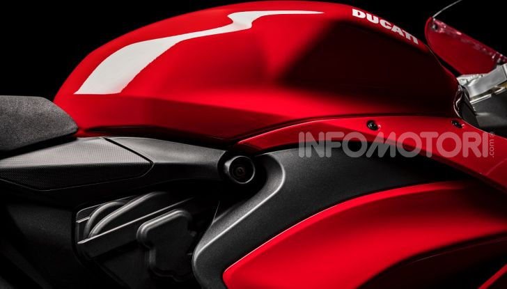 Ducati Panigale V2: il bicilindrico torna più in forma che mai! - Foto 27 di 31