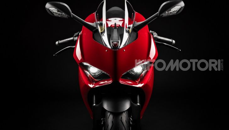 Ducati Panigale V2: il bicilindrico torna più in forma che mai! - Foto 25 di 31