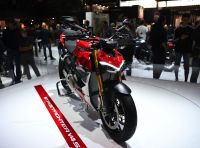 Ducati Streetfighter V4 e V4S: le super-naked da 208 cavalli in stile Panigale