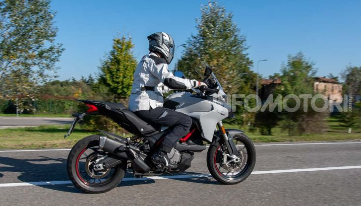 Prova video Ducati Multistrada 950 S, la miglior “Multi” di sempre? - Foto 29 di 37