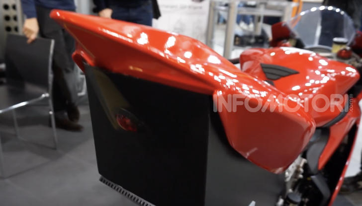 Ducati Panigale 1299: col kit Efesto 200 Novantanove sfonda il muro dei 300 cv - Foto 7 di 7