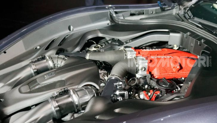 Video anteprima Ferrari Roma, la nuova dolce vita su ruote - Foto 17 di 52