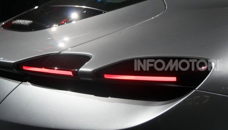 Video anteprima Ferrari Roma, la nuova dolce vita su ruote - Foto 37 di 52