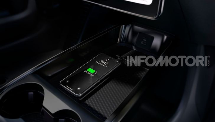 Mustang Mach-E, il primo SUV elettrico di Ford - Foto 16 di 20