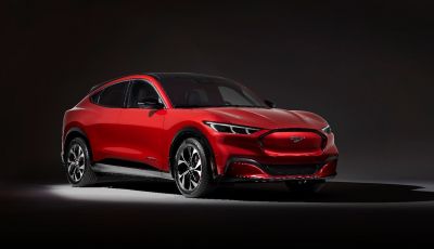 Mustang Mach-E, il primo SUV elettrico di Ford