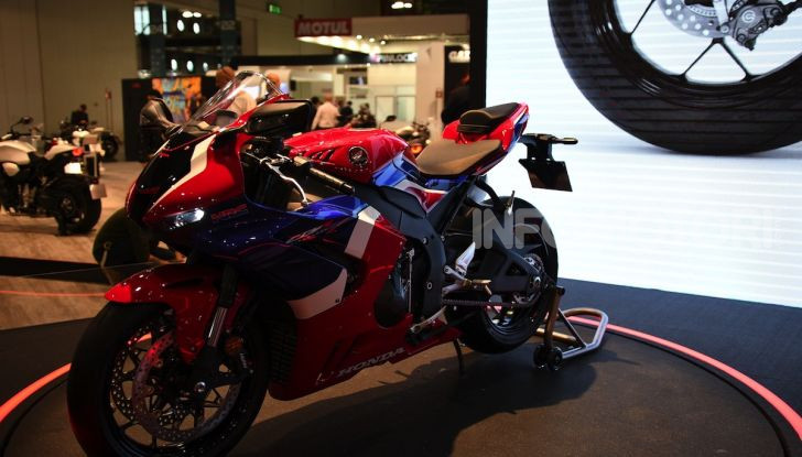Honda CBR1000RR-R 2020: la nuova Superbike della Casa dell’Ala, anche in versione SP - Foto 27 di 42