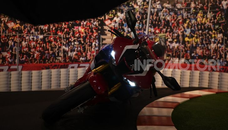 Honda CBR1000RR-R 2020: la nuova Superbike della Casa dell’Ala, anche in versione SP - Foto 21 di 42