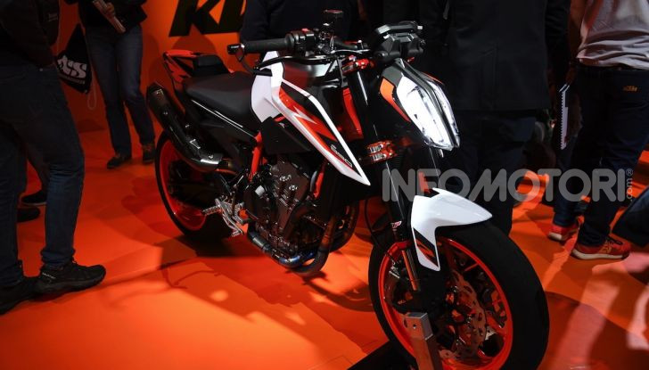 KTM 890 Duke R 2020: il bicilindrico LC8 arriva a 121CV! - Foto 1 di 14