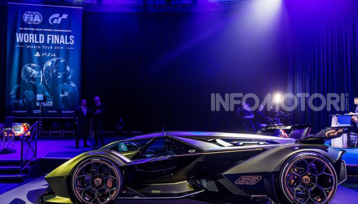 Lamborghini presenta la Lambo V12 Vision Gran Turismo - Foto 22 di 34