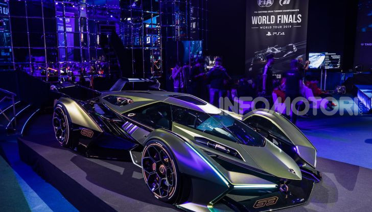 Lamborghini presenta la Lambo V12 Vision Gran Turismo - Foto 23 di 34