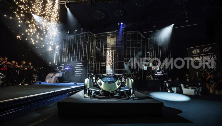 Lamborghini presenta la Lambo V12 Vision Gran Turismo - Foto 33 di 34