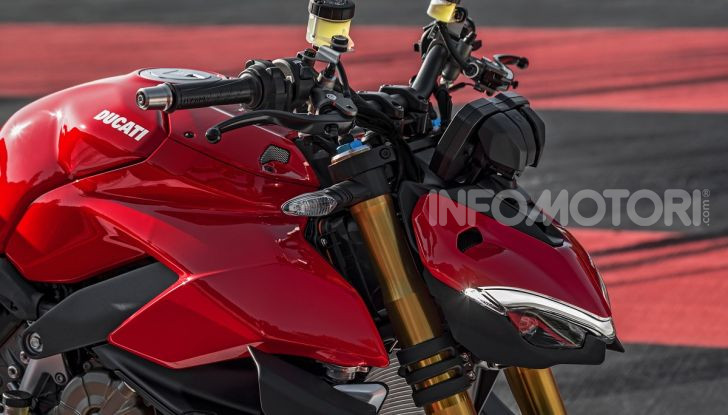 Ducati Streetfighter V4 e V4S: le super-naked da 208 cavalli in stile Panigale - Foto 26 di 40