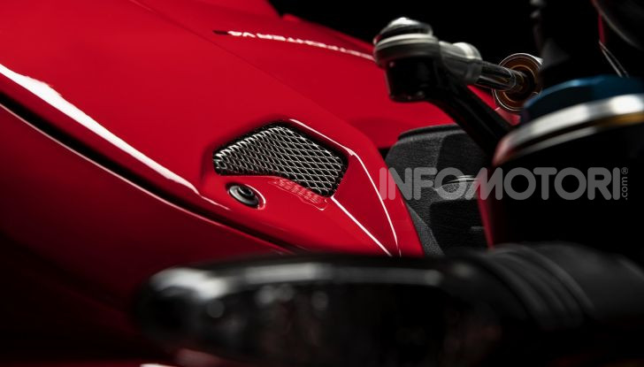 Ducati Streetfighter V4 e V4S: le super-naked da 208 cavalli in stile Panigale - Foto 32 di 40